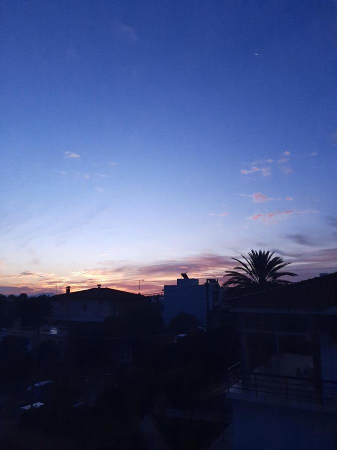 Cozy Flat In Nea Makri Apartment Екстериор снимка