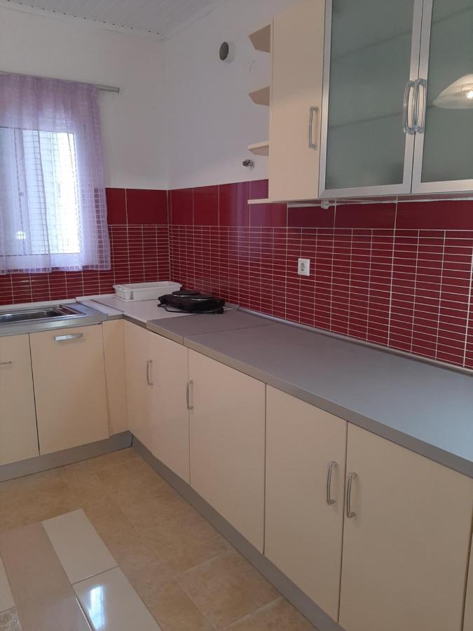 Cozy Flat In Nea Makri Apartment Екстериор снимка