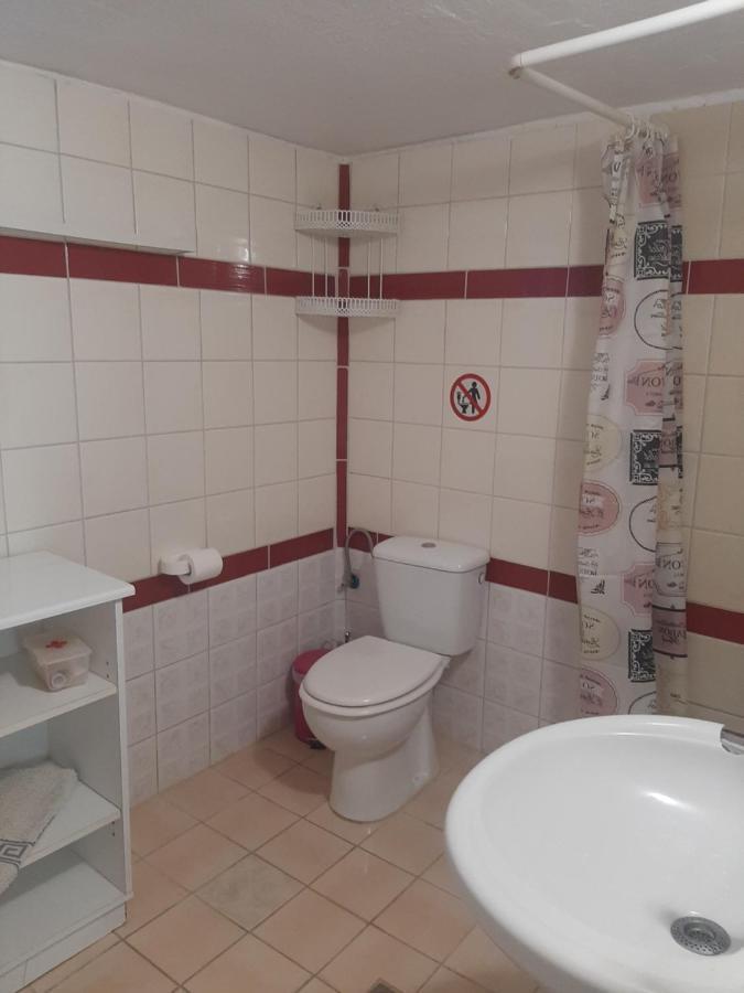 Cozy Flat In Nea Makri Apartment Екстериор снимка